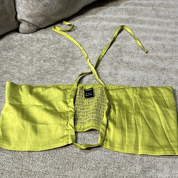 New 2-Piece Tube Top & Skirt Set - Picture 4 of 10